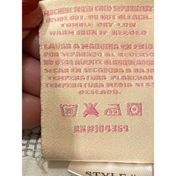 YMI GRAY/WHITE PLAID PRINT BERMUDA SHORTS MID- RISE SIZE 7 - Picture 6 of 8